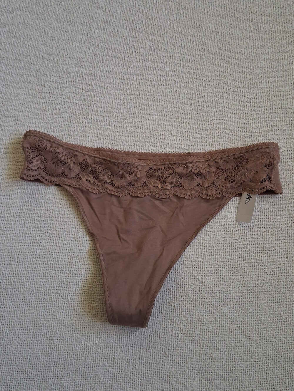soma ♡ lace thong microfiber panty small underwear cozy neutral romantic feminin
